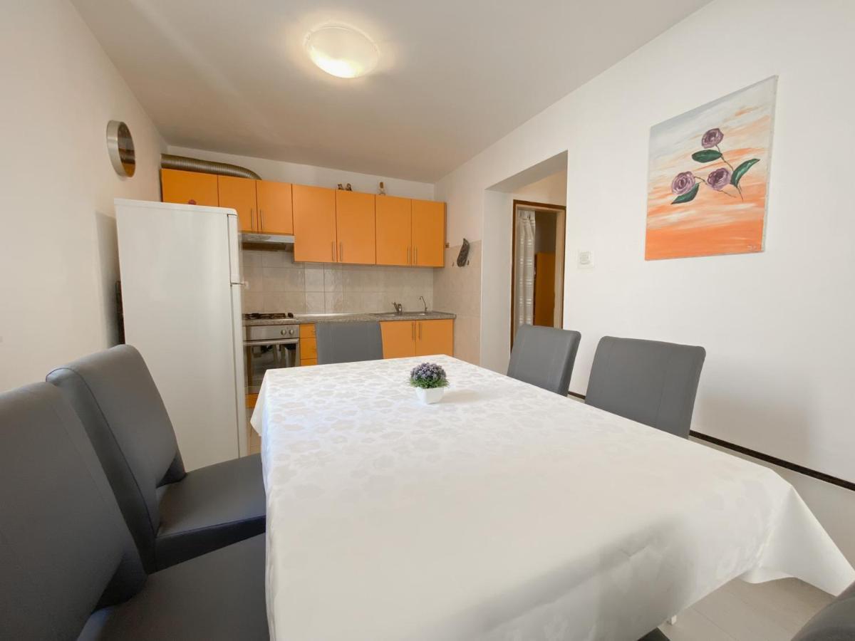 Apartment Dado Makarska Exterior photo